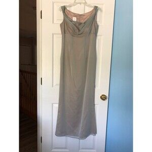 Watters & Watters Formal Dress